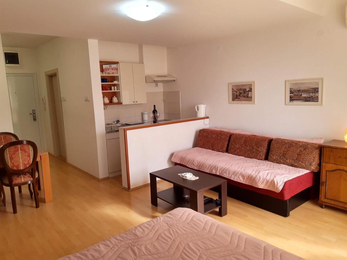 Sky Apartman Soko Banja Exterior foto