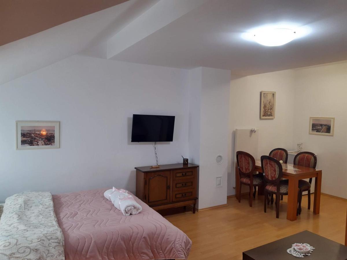 Sky Apartman Soko Banja Exterior foto